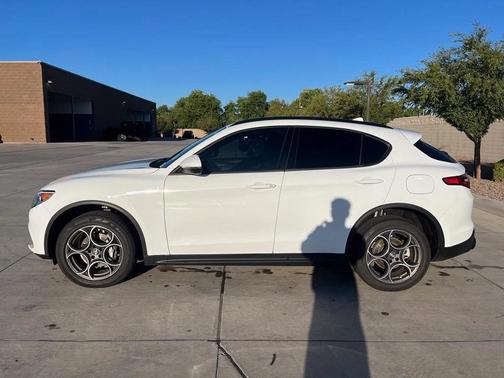 Alfa White 2022 Alfa Romeo Stelvio Sprint