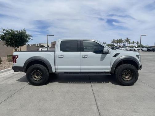 2017 Ford F-150 Raptor