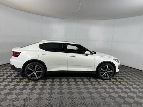 2022 Polestar 2 Long Range Dual Motor