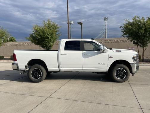 2025 RAM 2500 Laramie Crew Cab 4x4 6'4' Box