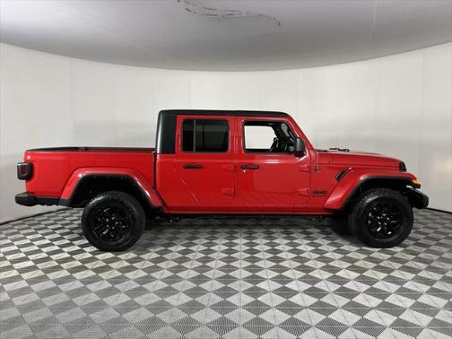 2022 Jeep Gladiator Altitude 4x4