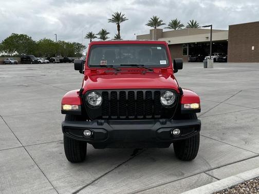 2022 Jeep Gladiator Altitude 4x4