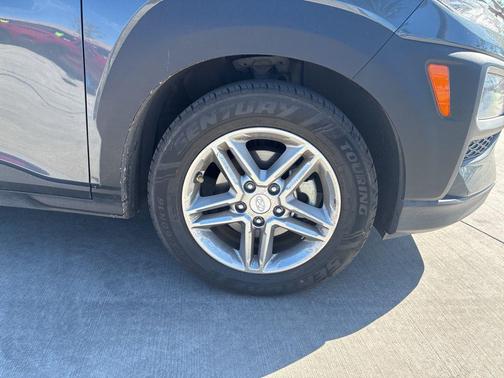 2021 Hyundai KONA SE