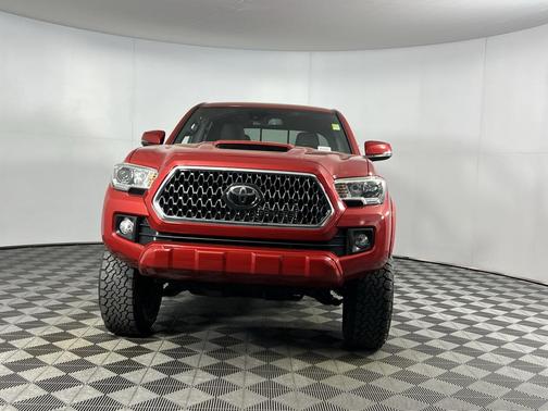 2019 Toyota Tacoma TRD Sport