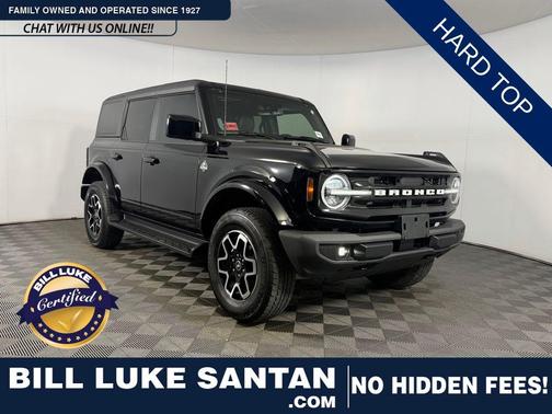Shadow Black 2025 Ford Bronco Outer Banks