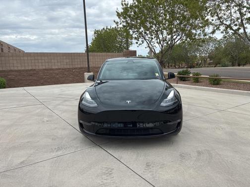 2024 Tesla Model Y Performance Dual Motor All-Wheel Drive