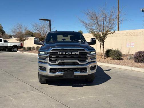 2025 RAM 2500 Big Horn Crew Cab 4x4 6'4' Box