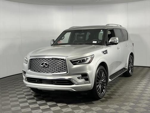 2023 INFINITI QX80 SENSORY