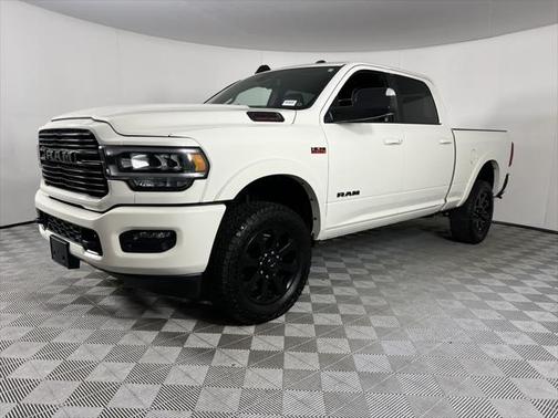 2022 RAM 2500 Laramie Crew Cab 4x4 6'4' Box