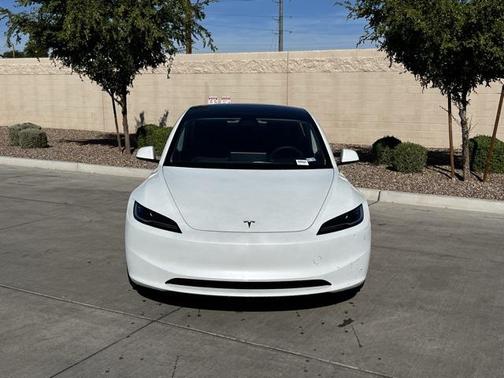 2025 Tesla Model 3 Long Range