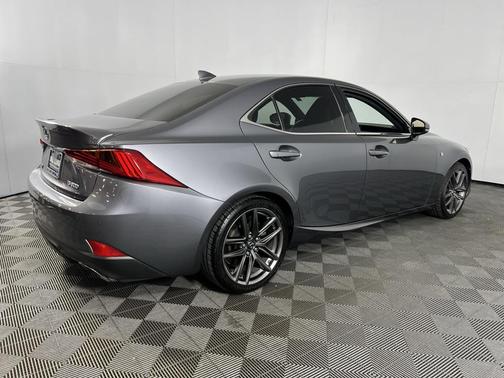 2018 Lexus IS 300 Base