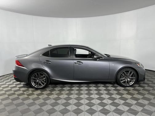 2018 Lexus IS 300 Base