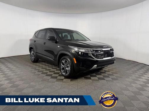 Fusion Black 2026 Kia Seltos LX
