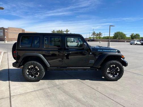 2025 Jeep Wrangler 4xe Rubicon