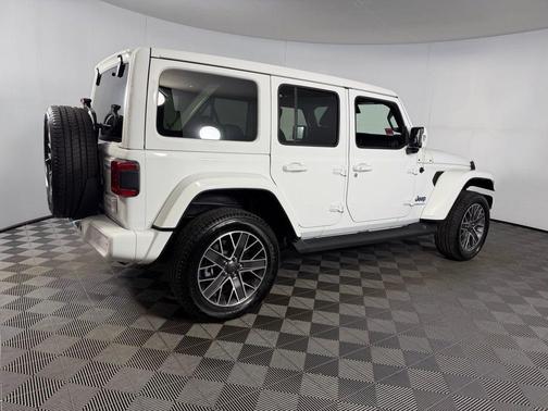 2023 Jeep Wrangler 4xe Sahara High Altitude