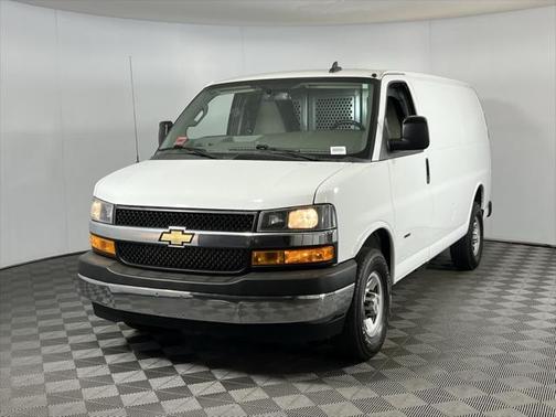 2021 Chevrolet Express 2500 RWD 2500 Regular Wheelbase WT