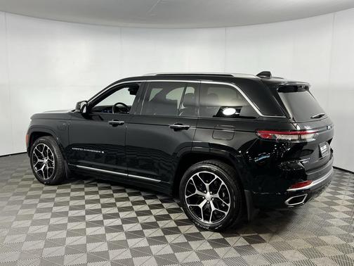 2023 Jeep Grand Cherokee 4xe Summit Reserve