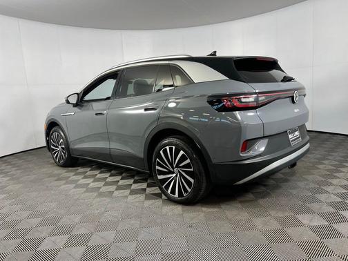 2023 Volkswagen ID.4 Pro S Plus