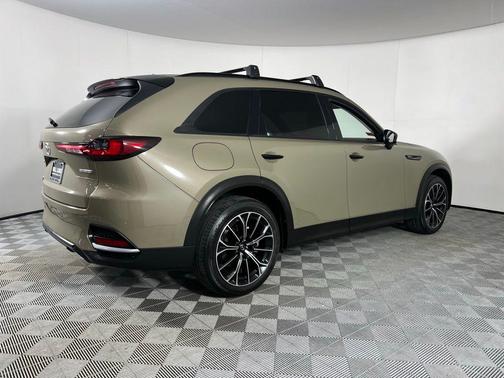 2025 Mazda CX-70 PHEV Premium Package