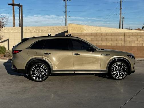 2025 Mazda CX-70 PHEV Premium Package