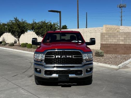 2024 RAM 2500 Big Horn Crew Cab 4x4 6'4' Box