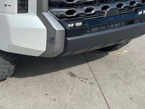 2023 Toyota Tundra Hybrid Platinum