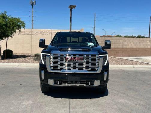 2024 GMC Sierra 2500 Denali