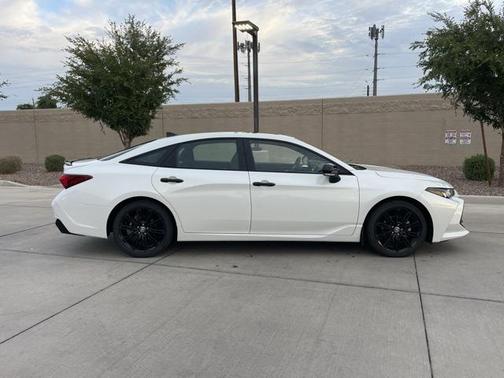 2021 Toyota Avalon XSE