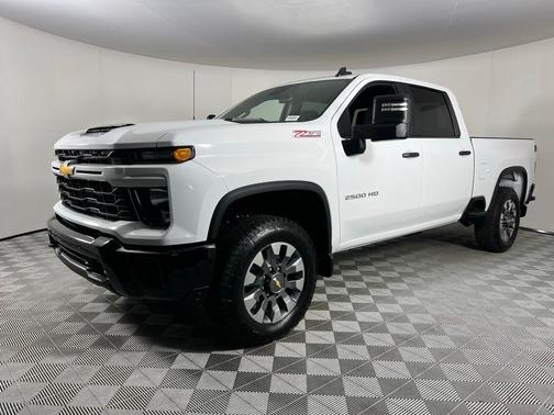 2025 Chevrolet Silverado 2500 Custom