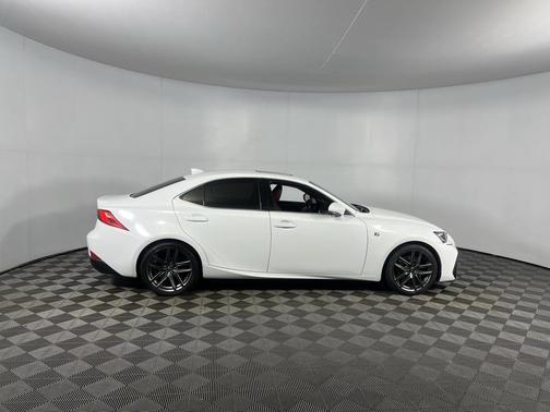 2018 Lexus IS 300 Base