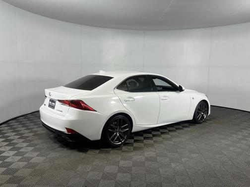 2018 Lexus IS 300 Base