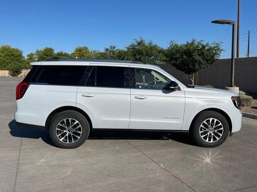 Silver Metallic 2025 Ford Expedition Platinum