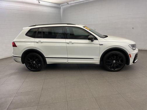 2021 Volkswagen Tiguan 2.0T SE R-Line Black