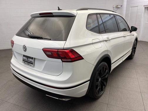 2021 Volkswagen Tiguan 2.0T SE R-Line Black