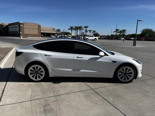 2022 Tesla Model 3 Long Range