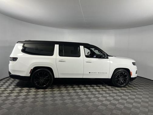 2024 Jeep Grand Wagoneer L Series II 4x4