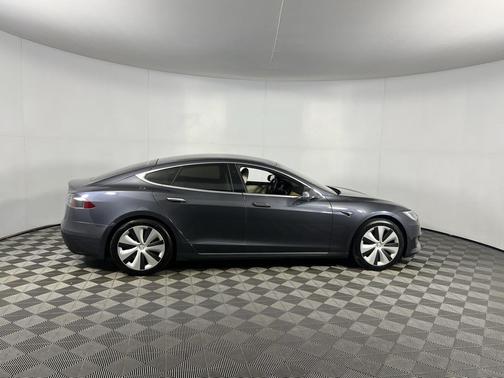 2021 Tesla Model S Long Range
