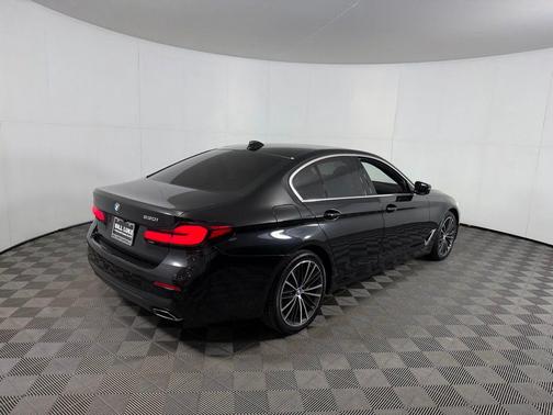 Black Sapphire Metallic 2023 BMW 530 i