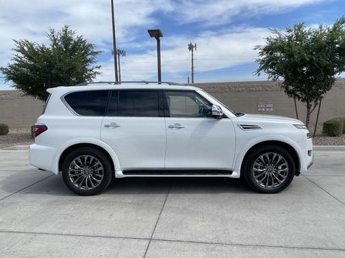 2024 Nissan Armada Platinum 4WD