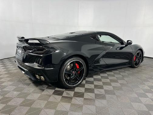 2022 Chevrolet Corvette Stingray w/3LT