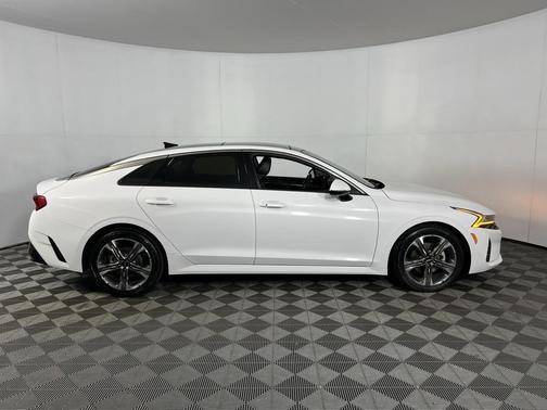 2023 Kia K5 EX