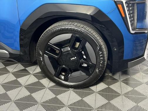 2024 Kia EV9 GT-Line