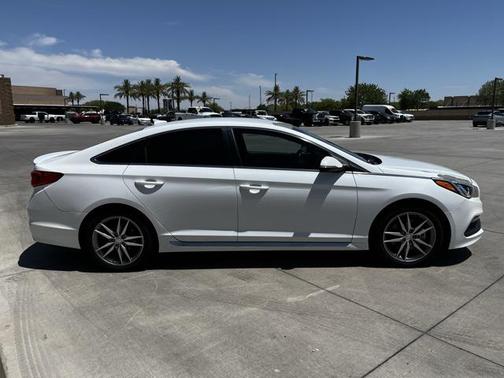 2017 Hyundai SONATA Sport 2.0T