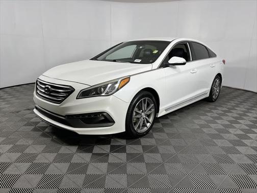 2017 Hyundai SONATA Sport 2.0T