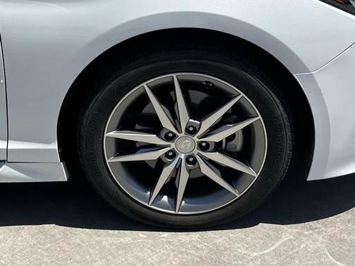 2017 Hyundai SONATA Sport 2.0T