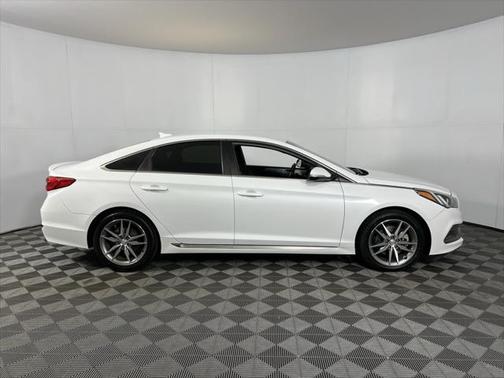 2017 Hyundai SONATA Sport 2.0T