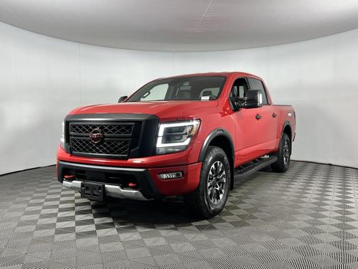 2024 Nissan Titan PRO-4X