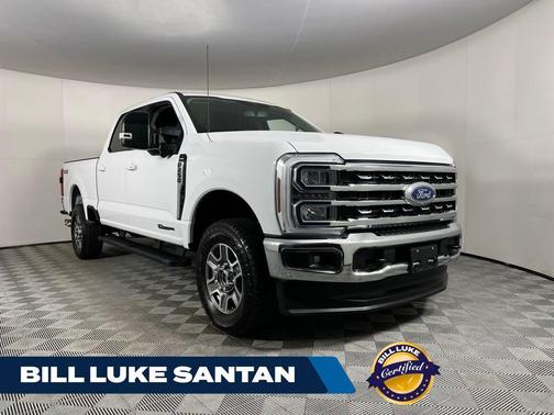 Oxford White 2024 Ford F-250 Lariat