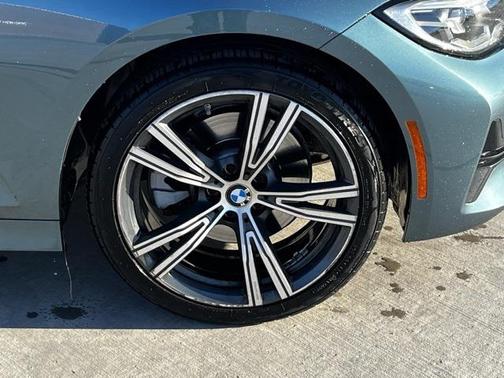 2021 BMW 330 xDrive