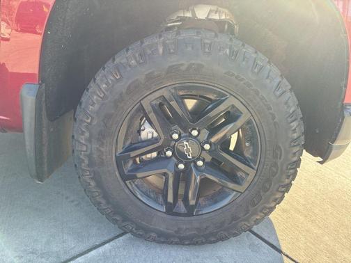 2020 Chevrolet Silverado 1500 Custom Trail Boss